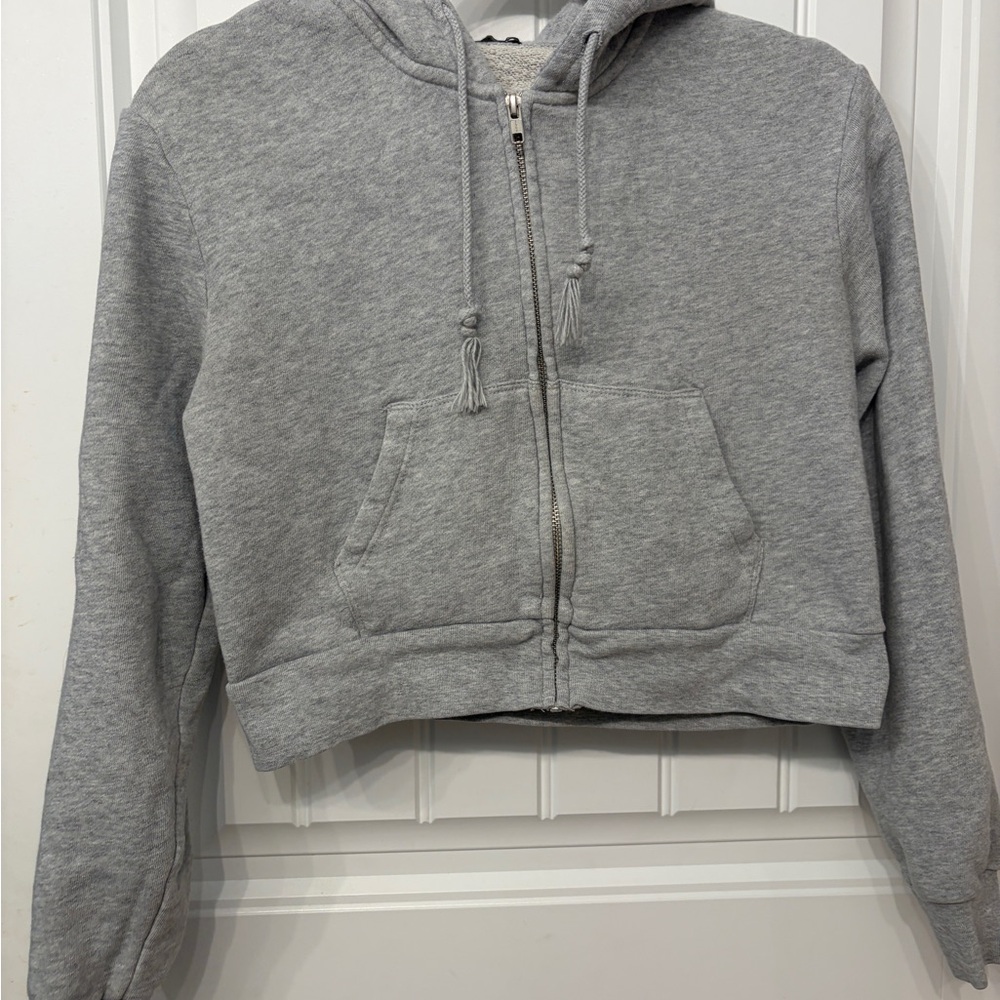 Brandy Melville Cropped Gray Hoodie